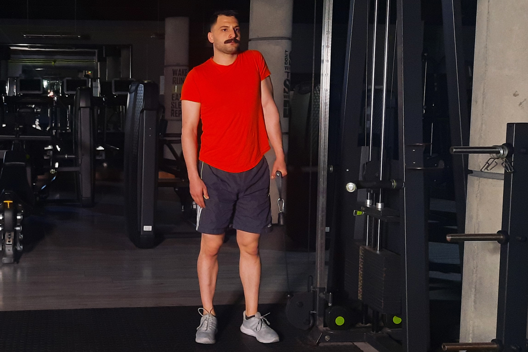سرشانه شراگ سیم کش تک ایستاده